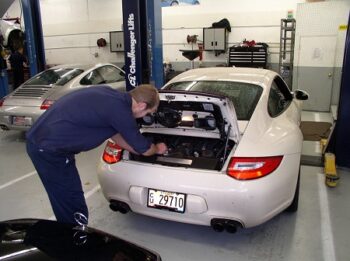 Porsche Service Oregon City